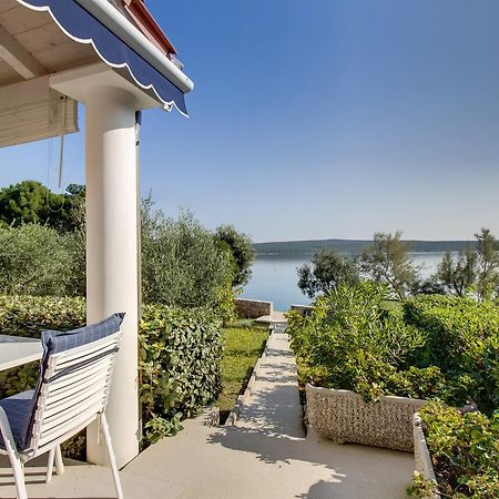 Apartments Del Sole Nerezine Εξωτερικό φωτογραφία
