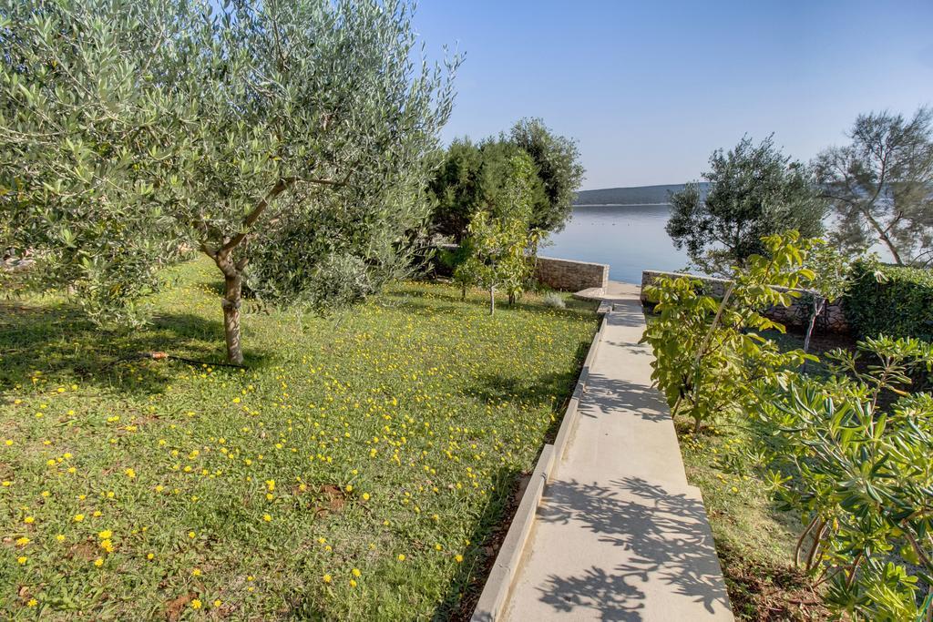 Apartments Del Sole Nerezine Εξωτερικό φωτογραφία